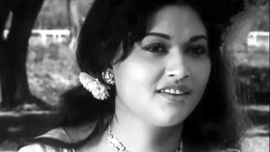 অঞ্জনা ভৌমিক 7 অঞ্জনা ভৌমিক, বাঙালী অভিনেত্রী