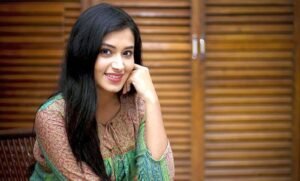 তাসনিয়া ফারিণ - বাংলাদেশী অভিনেত্রী ও মডেল