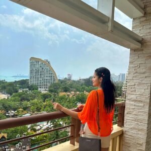 তাসনিয়া ফারিণ - বাংলাদেশী অভিনেত্রী ও মডেল