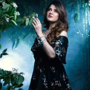 নায়িকা শ্রাবন্তীর স্কিন আর হেয়ার কেয়ার টিপস