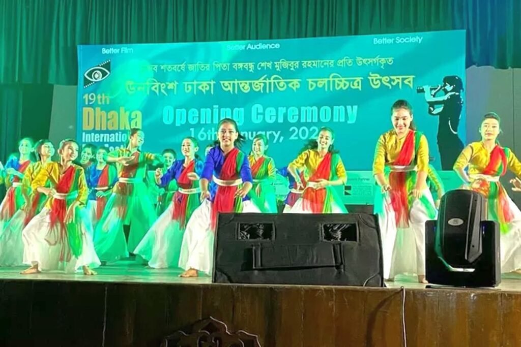 নাচ দিয়ে শুরু হলো ঢাকা আন্তর্জাতিক চলচ্চিত্র উৎসব