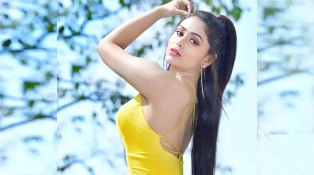 অভিনেত্রী ঋতাভরী চক্রবর্তী 5 অভিনেত্রী ঋতাভরী
