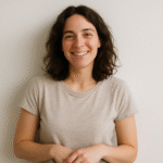 ক্যামেরার সামনে প্রাকৃতিকভাবে অভিনয়